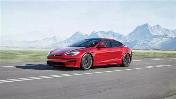 Компания Tesla объявляет о отзыве примерно 54 тысяч автомобилей.